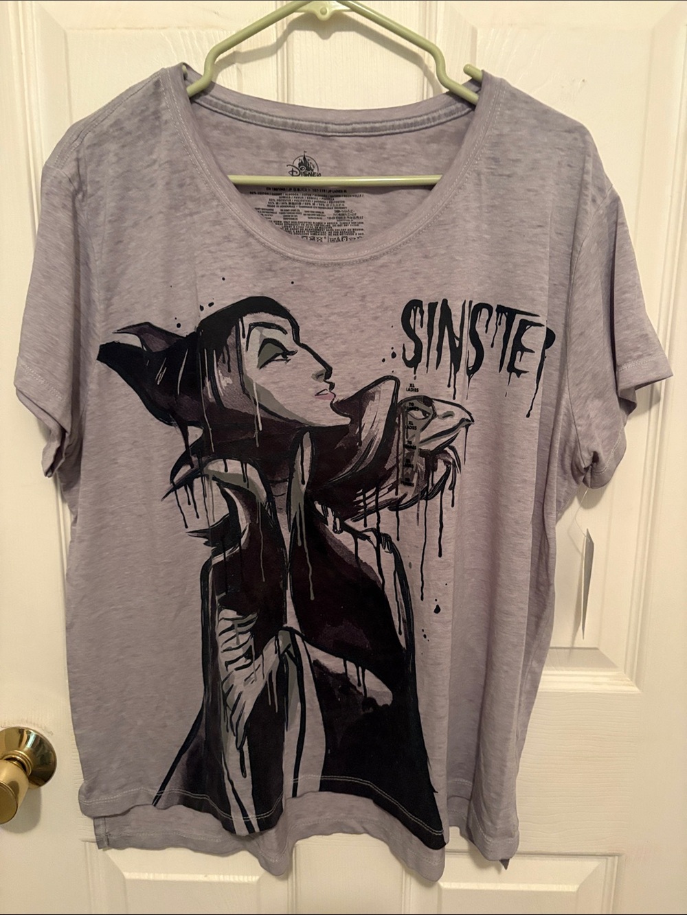 Disney store sinister tee. NWT